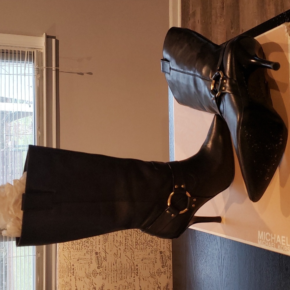 EUC! MICHAEL KORS "WESTGATE" BOOT 6 - Picture 6 of 9